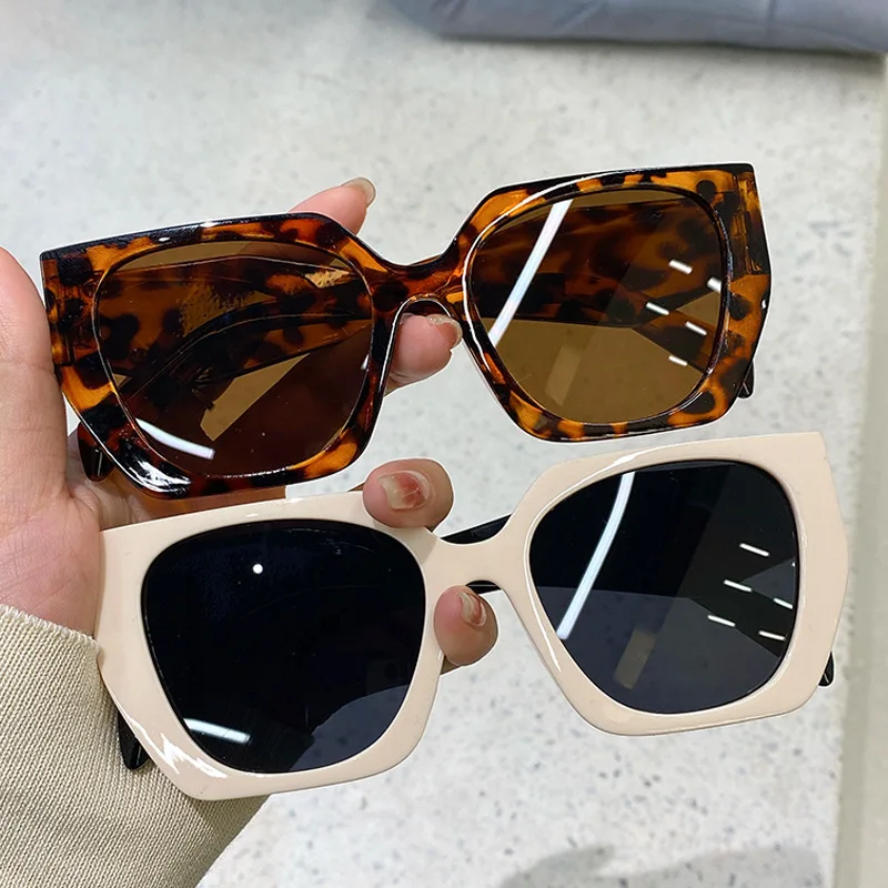 ヴィンテージブランドデザイナーポリゴンサングラス女性男性用高 - Men'S Fashion Old Money のレビューと価格