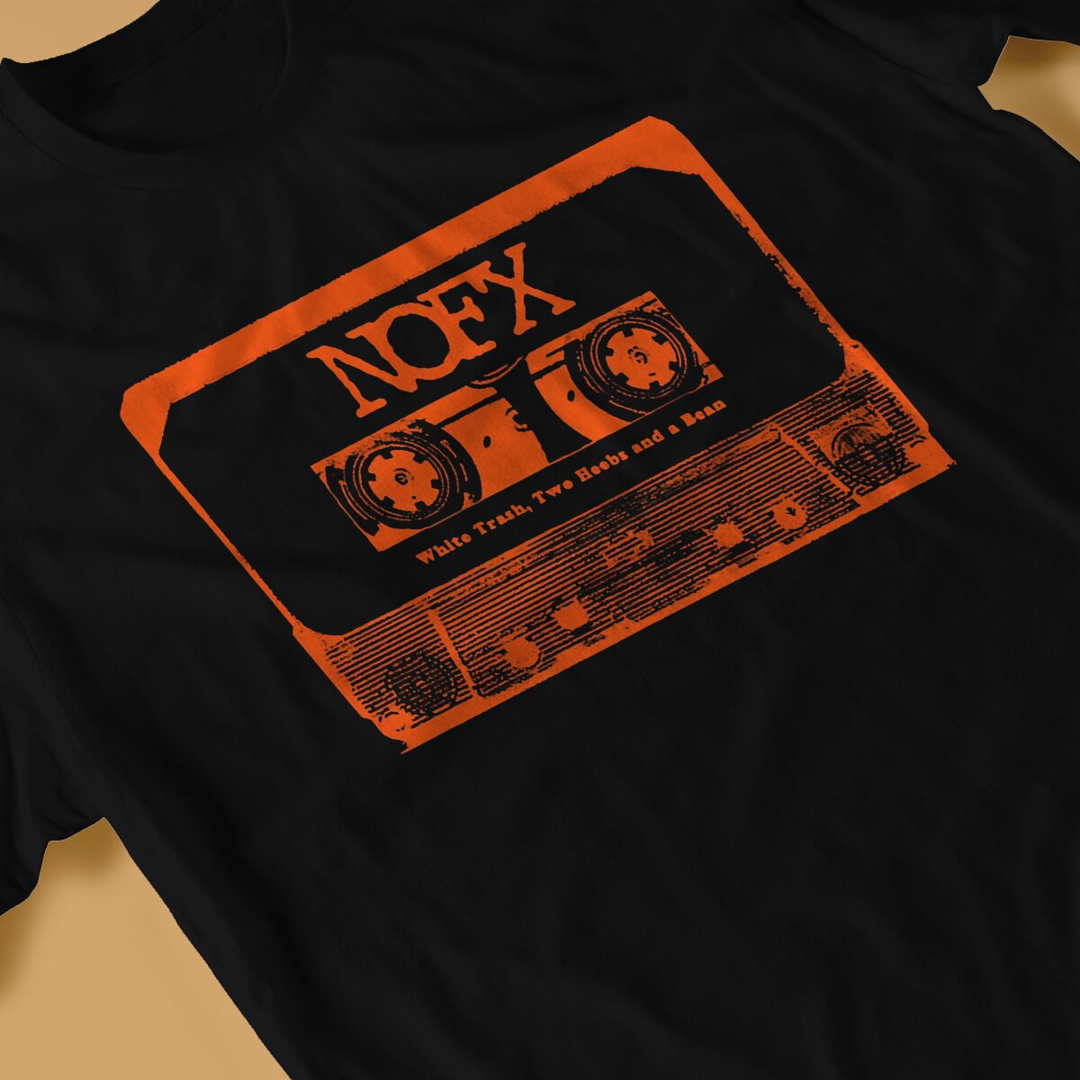 NofxカセットテープマンのTシャツ代替ポプロバンド80年代 - Men'S Fashion From The 80S のレビューと価格