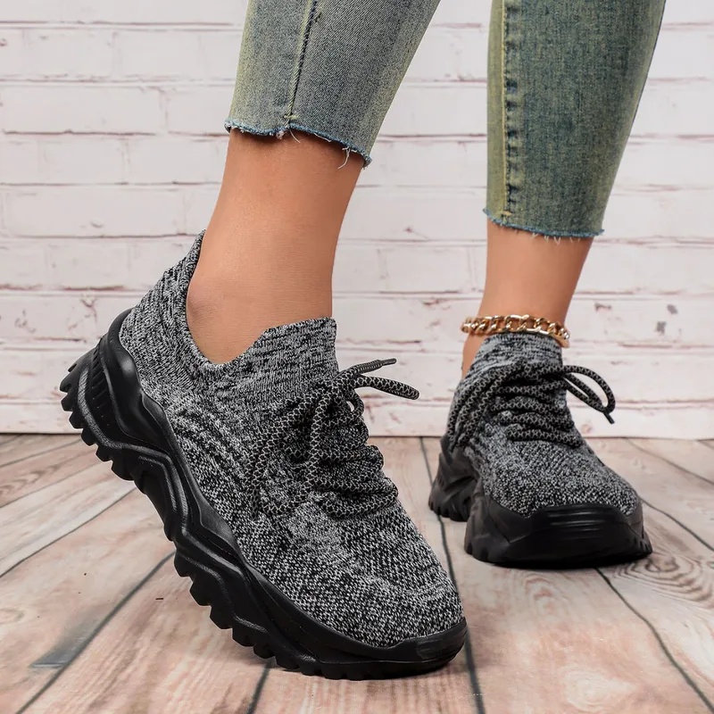 ファッションチャンキープラットフォームスニーカー、男女兼用、 - Casual Sneakers Men のレビューと価格